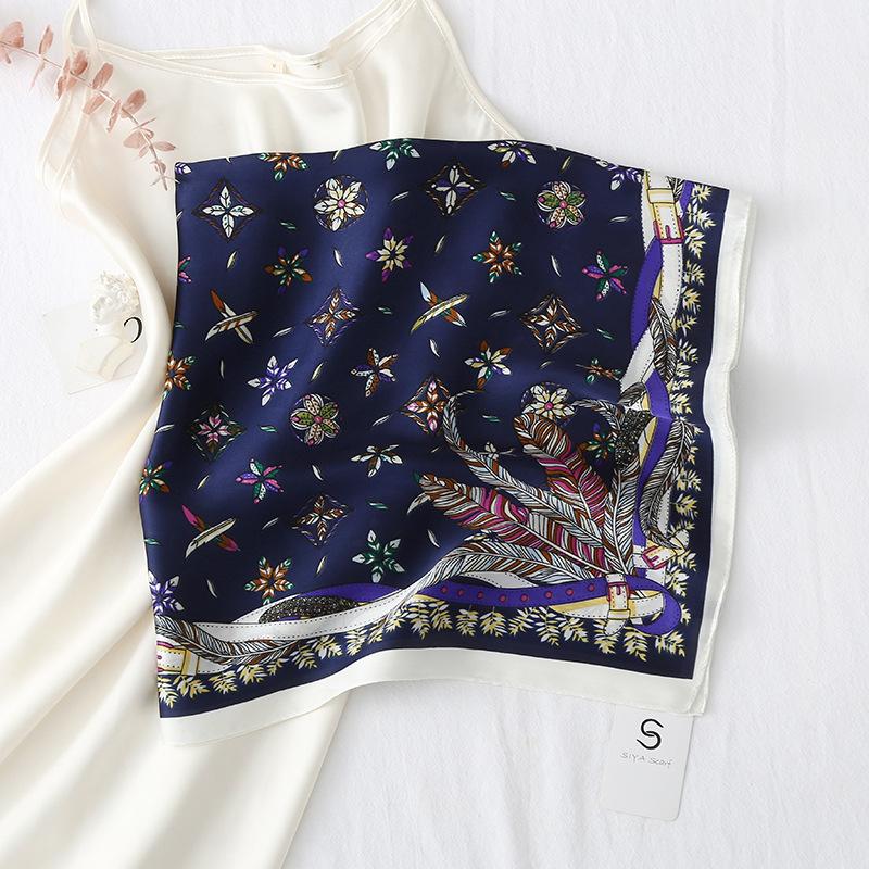 Vintage cashew flower square scarf decorative pants scarf hip-hop small scarf men and women paisley pattern silk scarf women