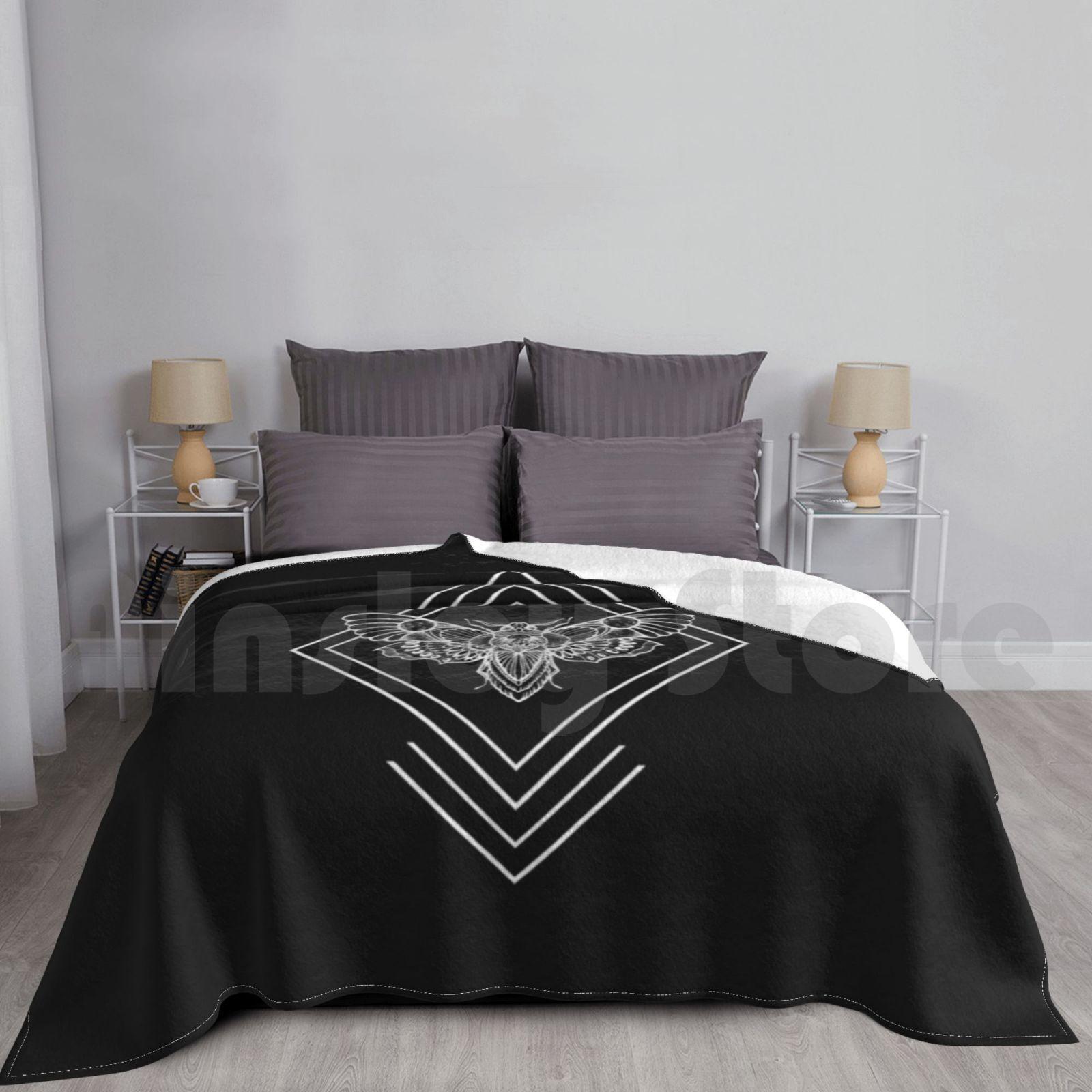 Death s Head Moth Blanket Super Soft Warm Light Thin Deaths Head Moth Moth Insect Creature Gothic Size: 75*100cm, Weight: 230 GSM