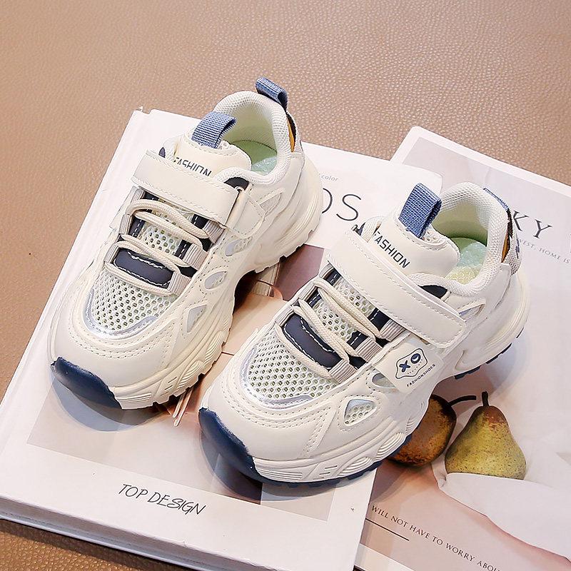 Boys' spring collection of athletic shoes: children's chunky sneakers, soft-soled running shoes for older kids, fashionable and casual shoes for boys
