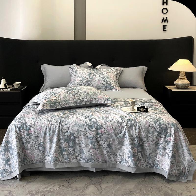 

Jellya Grace All-Season Chiffon Duvet Set