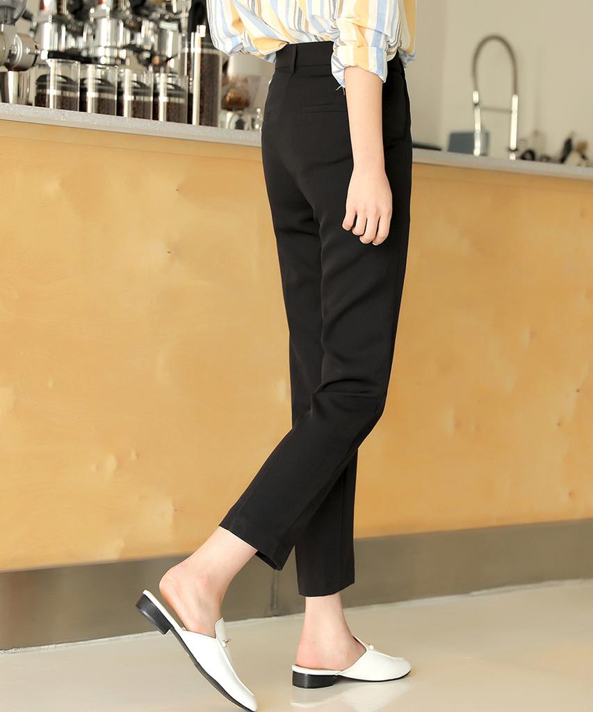 Ppaeppae Stretchy Tapered Fit Slacks