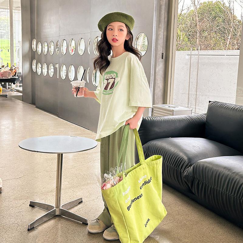 Girls' Summer 2025 Two-Piece Sports Suit: Short-Sleeved Casual Wear