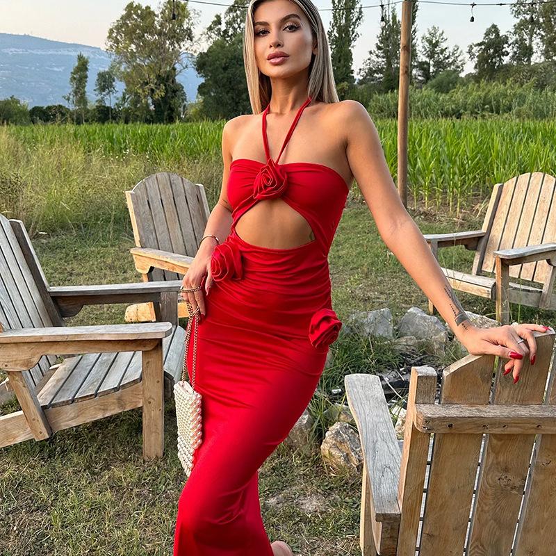 

Летнее платье с открытой спиной и трехмерными цветами на шее для женщин S красный