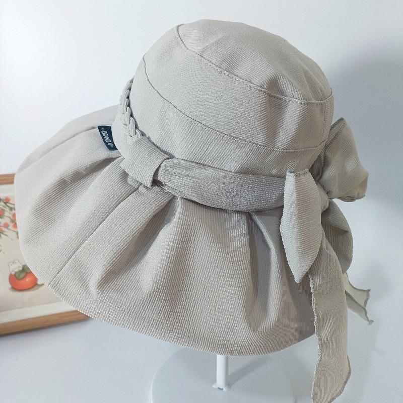 Elegant Floppy Beach Hat For Women With Sun Protection And Foldable Design