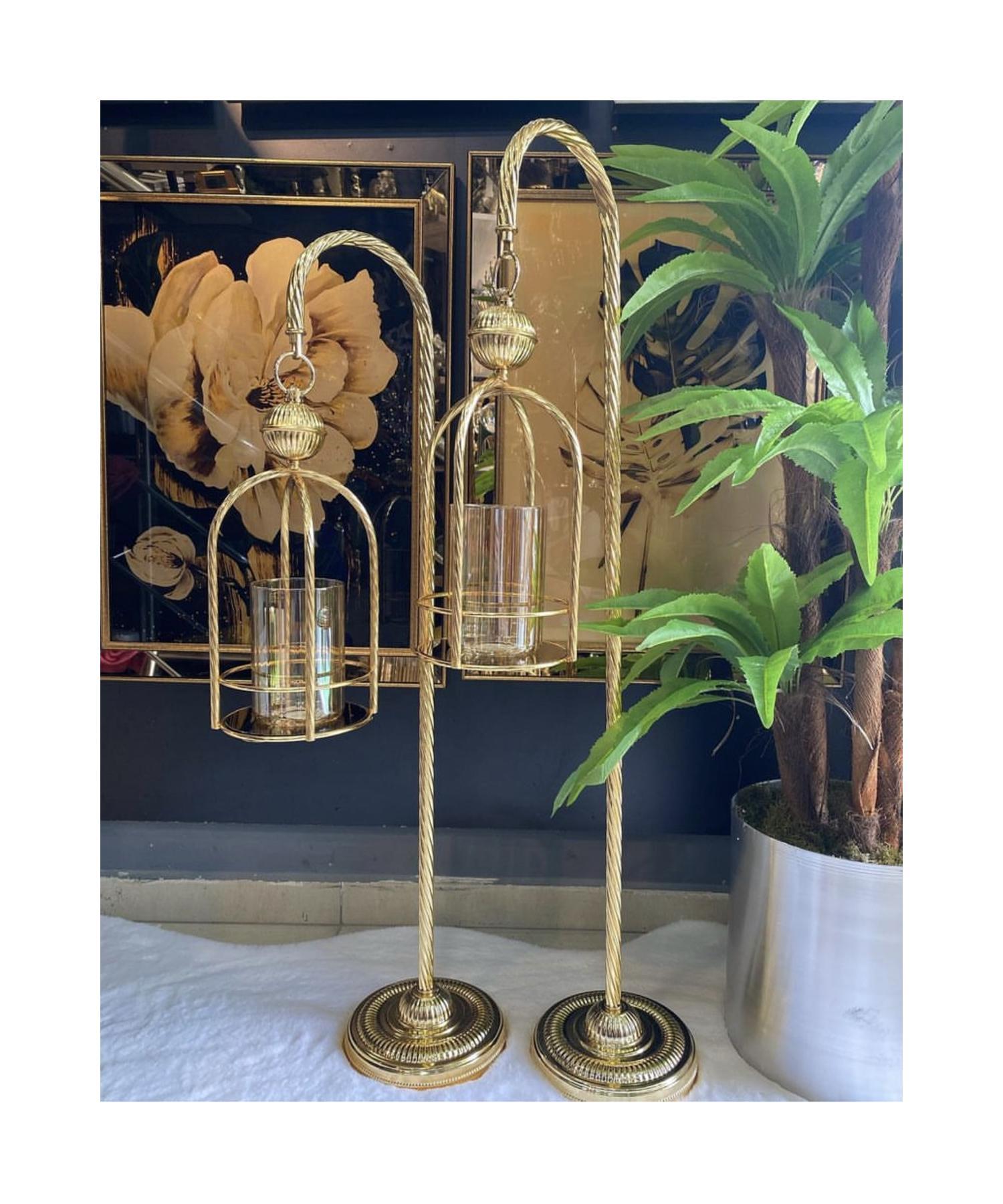 

2 золотых фонаря