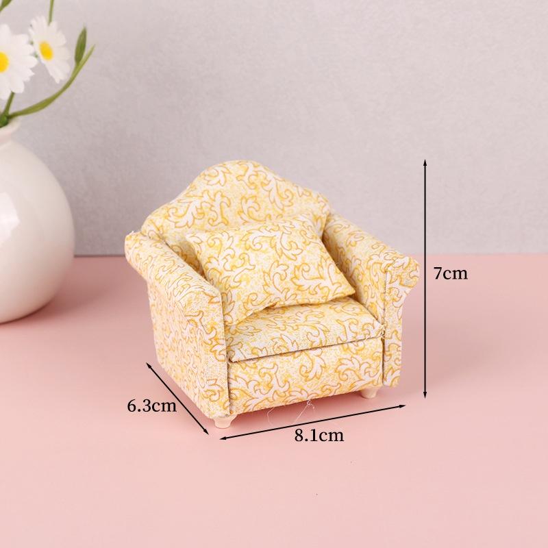 1 Set 1/12 Dollhouse Wooden Retro Display Cabinet and Sofa Model Classic Miniature Furniture for Living Room