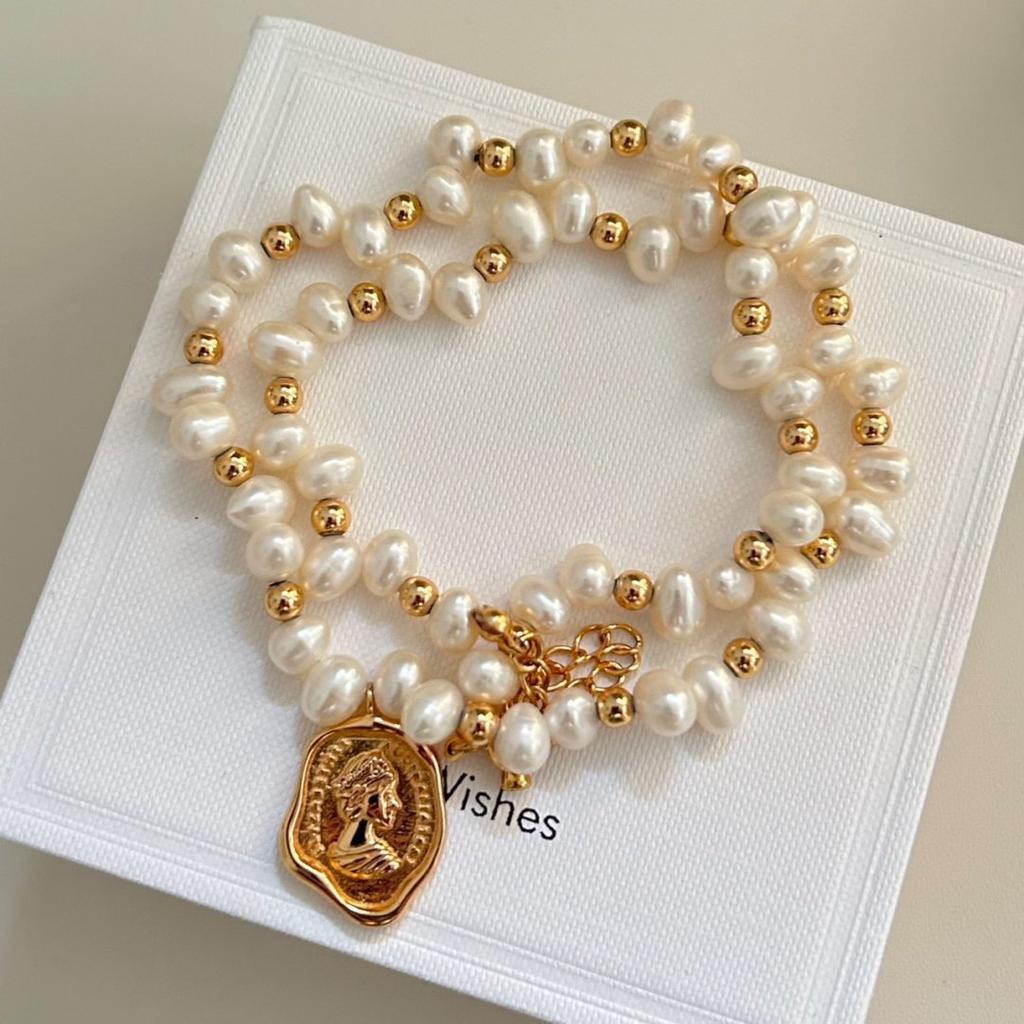 Small Fresh Pearl Stone-shaped Pearl Chain Body Queen Tag Necklace High-end Design Temperament