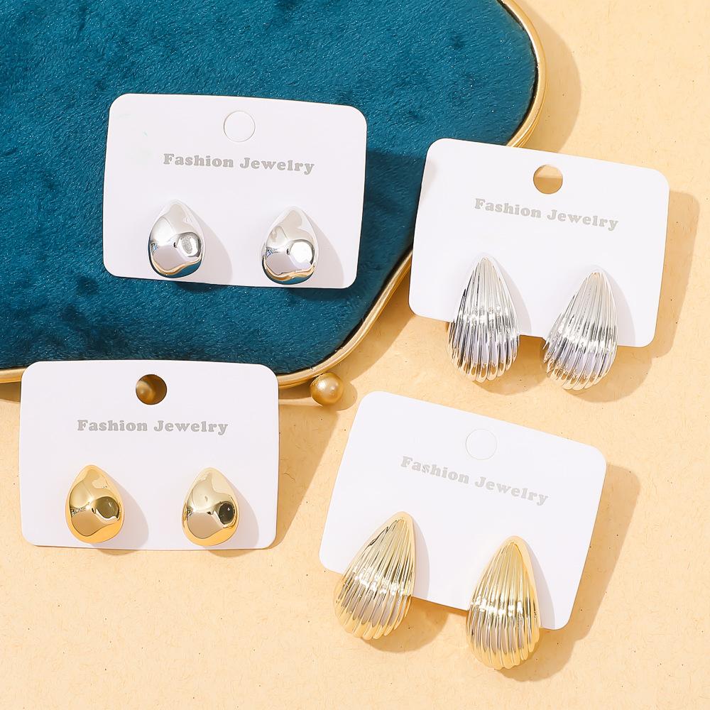 Acrylic gold-plated stud earrings geometric retro electroplated ins stud earrings premium light-sensitive earrings set