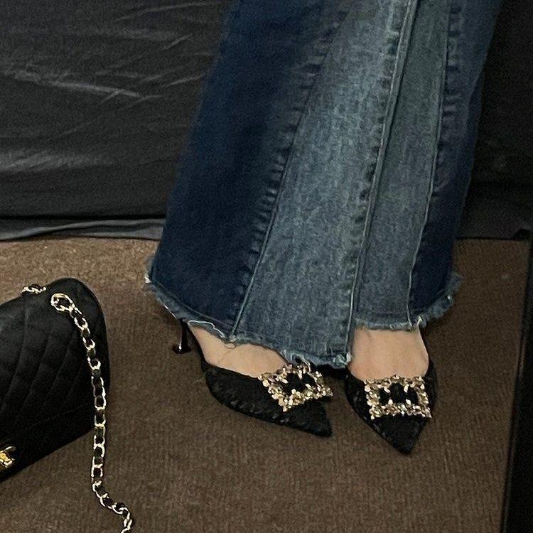 

Французский дофаминовый темперамент универсален, носите высокие каблуки на улице, женские стразы, заостренные носки, тонкие каблуки, подружки невесты не устают от ног 35 чёрный