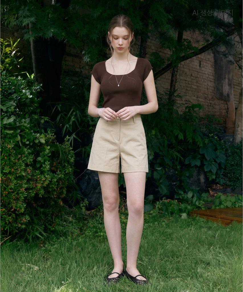ROEM Belted Cotton Shorts Rmtwg25R16