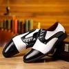 New Men's Pointed Black White Mixed Lace Up Casual Dress Homecoming Brogues Shoes Designers Male Formal Oxfords Wedding Footwear