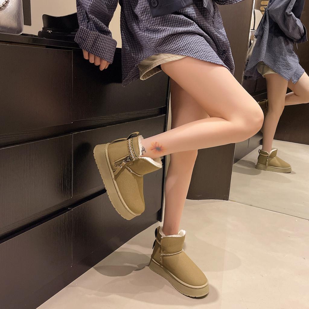 Snow Boots Cotton Shoes Women's Maroon Versatile Thickened Warm Snow Boots 2025 Winter New Piled Thickened Cotton Boots