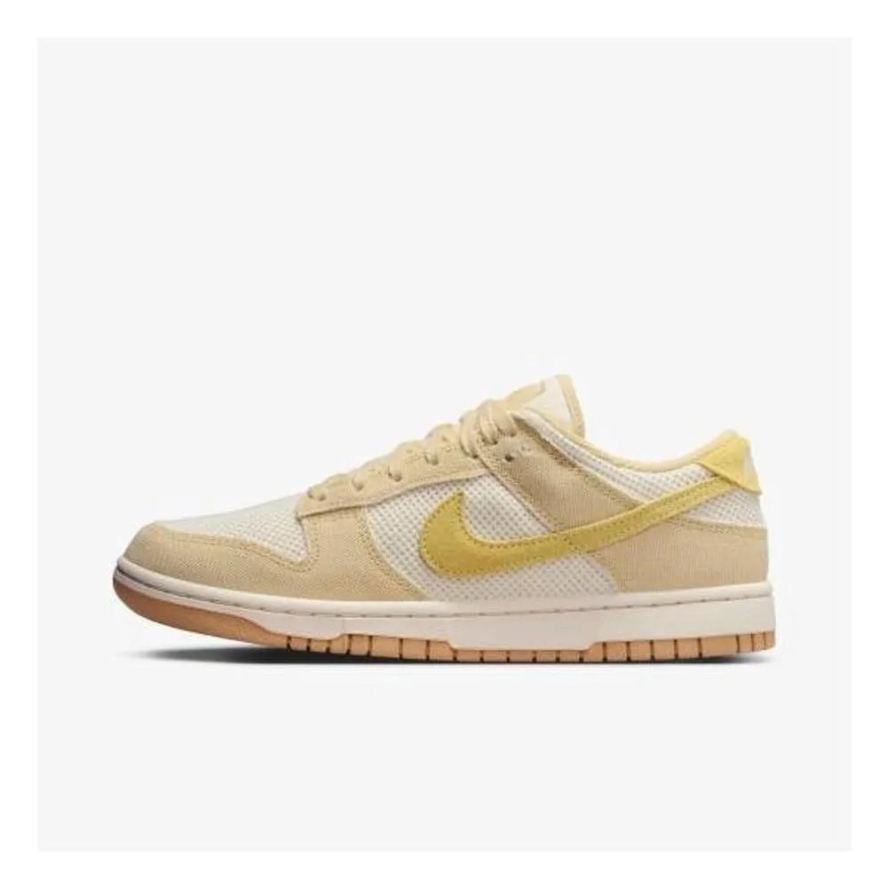 Sneakers HJ5864 700 DOM