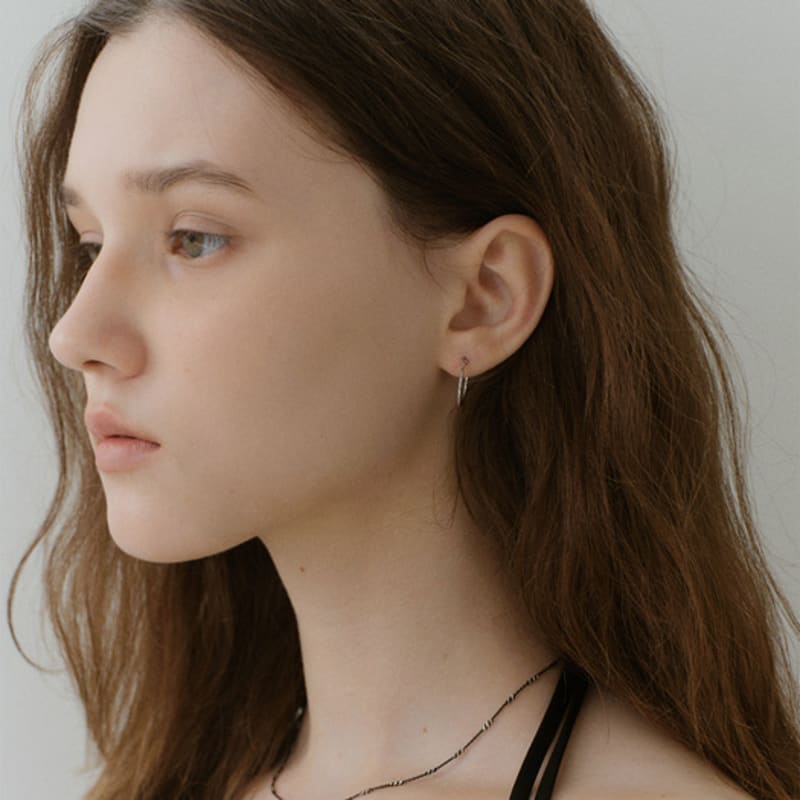 NORMALLEE [White Gold] Cutting Hoop Earrings (S)
