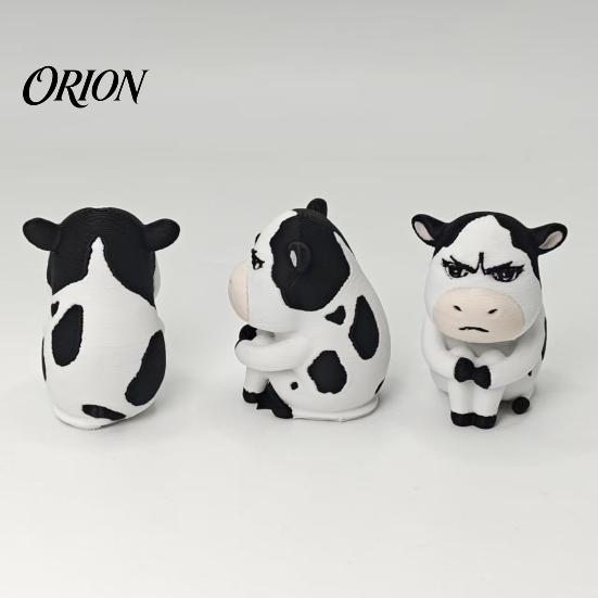 Cow Desk Accessory 3D Printed Dairy Figurine, Cartoon Cattle Statue for Decor, Collectible Figure Mini Sculpture Home Office, Gift Animal Lovers