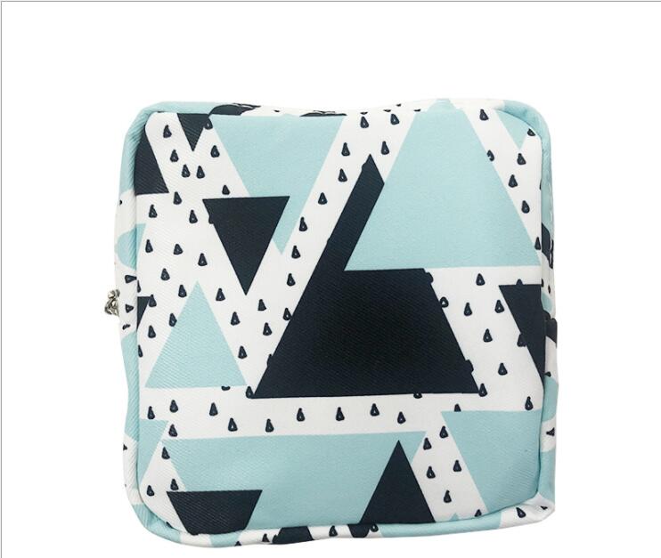 Women's Cosmetic Bag Zipper Cute Travel Neceser Toiletry Organizer Bag Set Girl Wash Make Up Sanitary Pads Lipstic Cases Bag