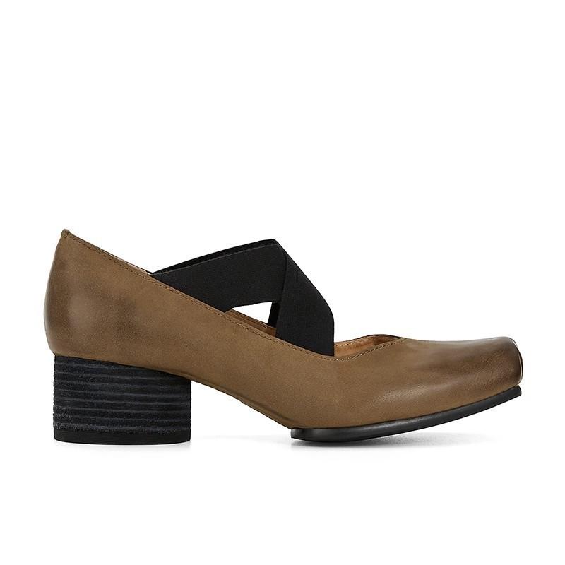 

Spot~~ Su Yinyin same shoes pig nose square head polished retro cross strap fashion thick heel ballet shoes single shoes 40