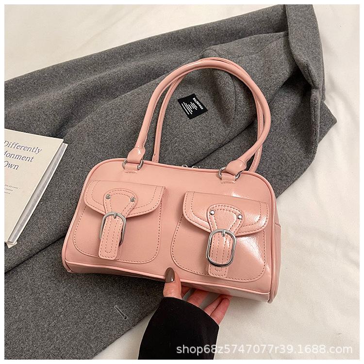 Korean Version of Niche Design Hand-held Bowling Bag Bag Women's Handbag 2025 New One-shoulder Underarm Pillow Bag for the Spring of 2025