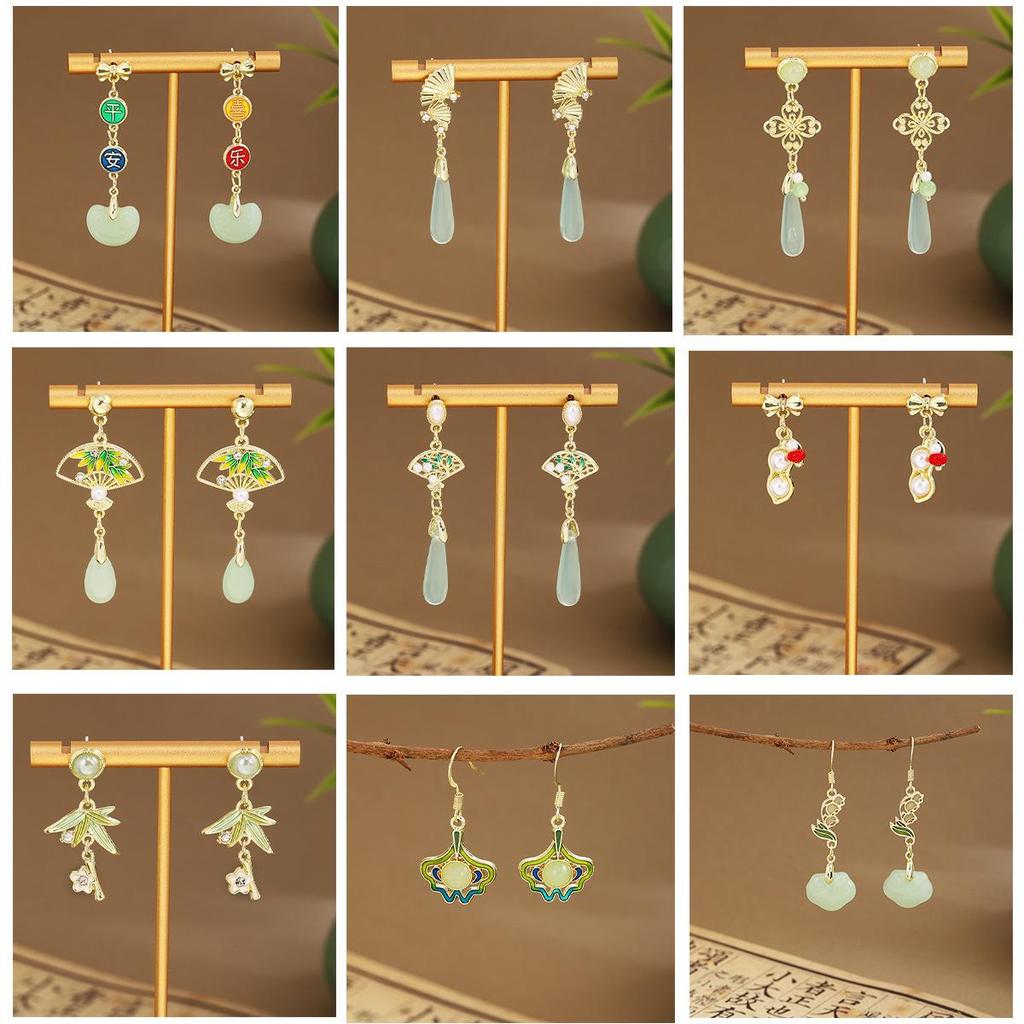 Silver Needle Green Tassel Cheongsam Fan Earrings