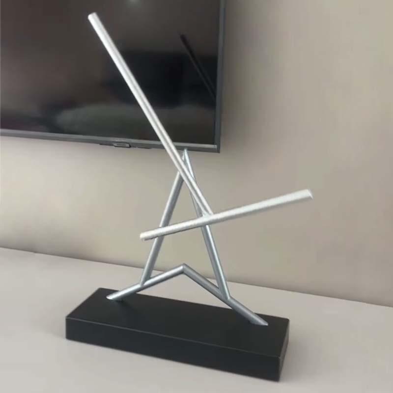 Creative Anti-Gravity Newton's Cradle: Iron Man Chaotic Pendulum Ornament for Housewarming or Business Gift