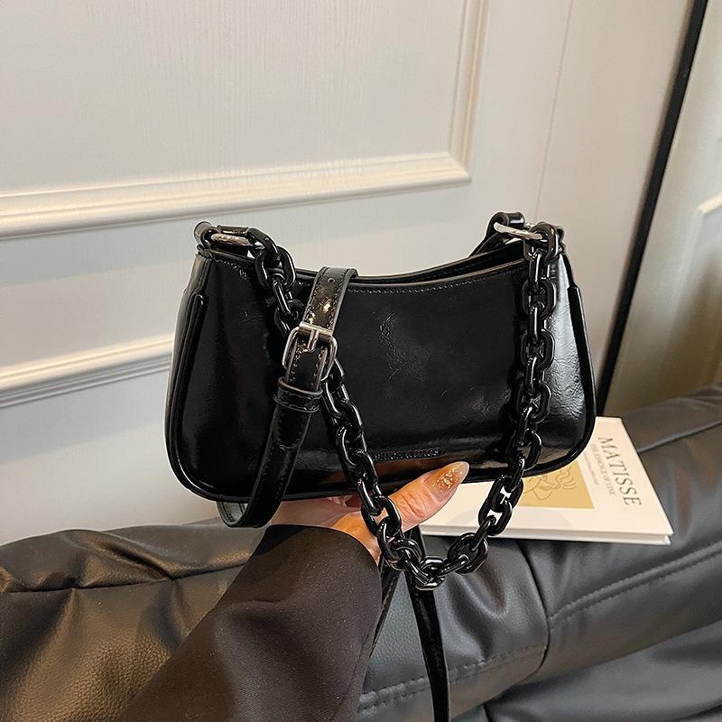 Chain bag women's trend versatile dumpling bag spring new niche simple high-end messenger bag