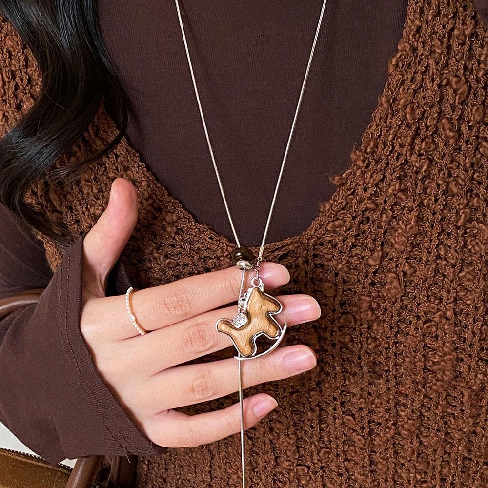 Lucky Zodiac Charm Wood Horse Necklace for Women Cute Rocking Horse Pendant Sweater Chains Necklace Adjustable Trendy Neckwear
