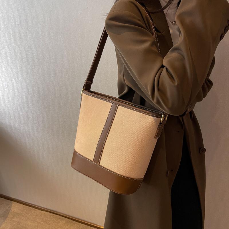 Small bag New fashion canvas shoulder bag Casual women's bag Versatile work commuter bag Bucket bag