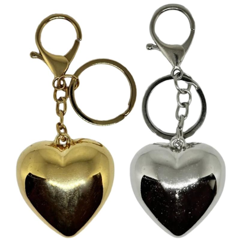 Stylish Love Heart Keychain Eye Catching Key Chain Bag Charm Decorations Fashionable Metal Pendant for Backpacks