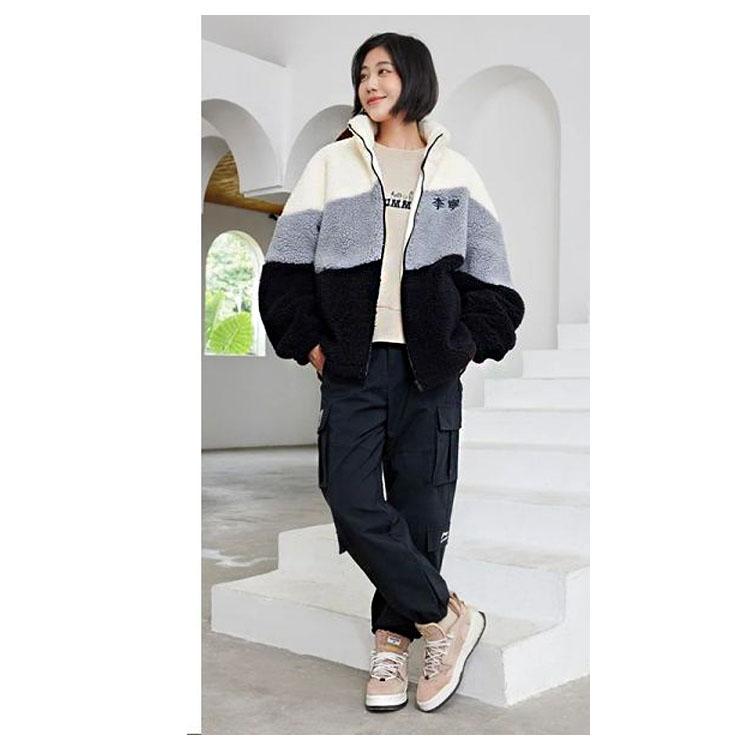 LiNing Sports Lifestyle Series Color Block Letter Logo Embroidered Sherpa Fleece Jacket Unisex Jacket Black AFDT549-1