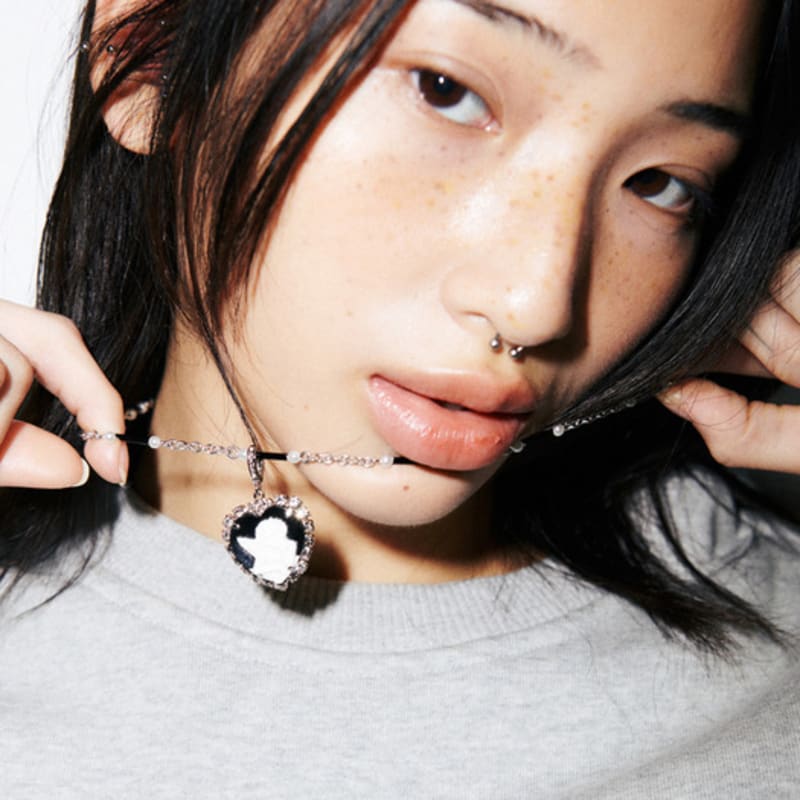 

MIKSHIMAI LOVESICK BEADS NECKLACE FREE