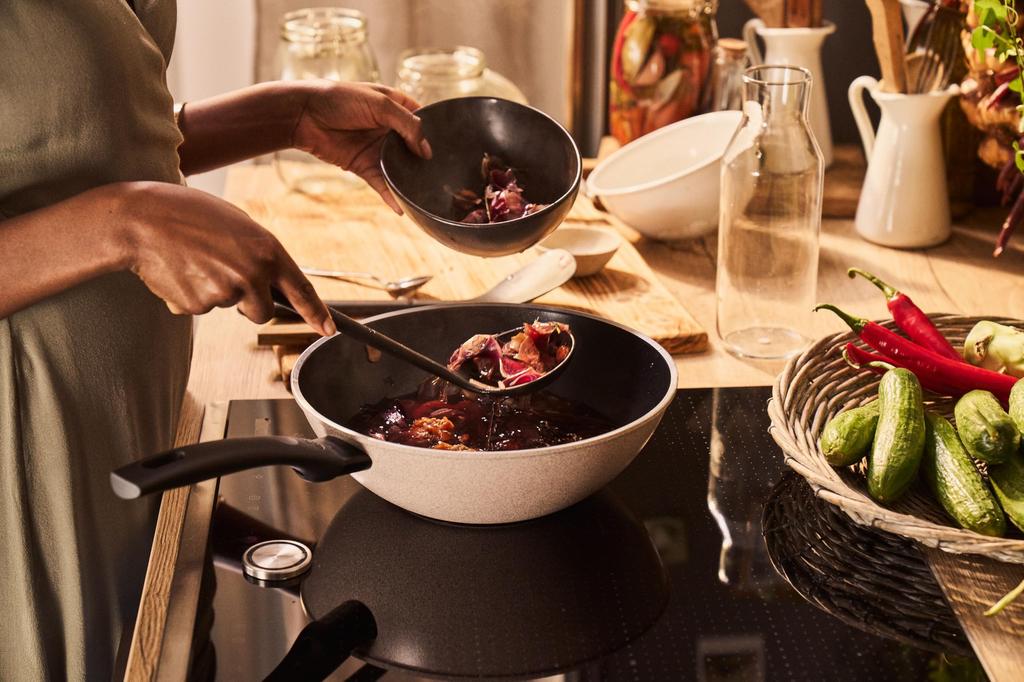 Ballarini Wok Ceramic Coating 28cm Made In IH Compatible Wok Japanese LEDRO "Ledro Italy" [Authorized Product] Z1027-801