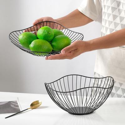 Nordic Iron Fruit Basket, Metal Wire Storage Bowl for Kitchen Counter, Rustic Decorative Basket for Bread Snacks Vegetables, Farmhouse Decor