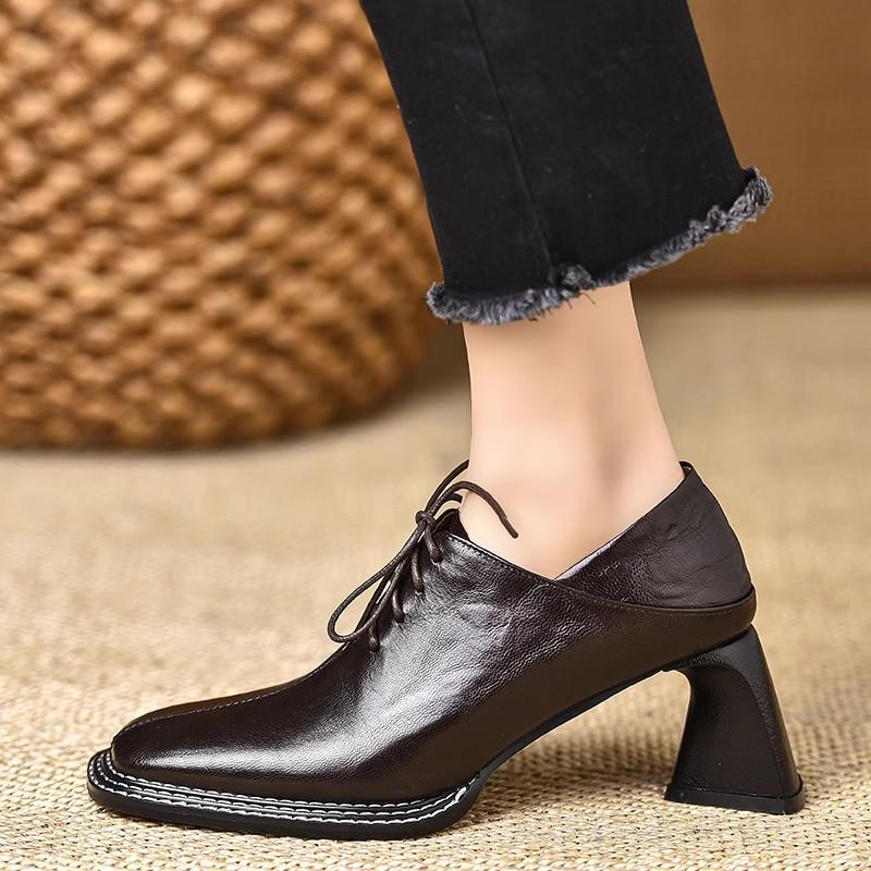 

МОДНЕ ВЗУТТЯ Чоловічі дихаючі спортивні кросівки Спортивне взуття для бігу Відкритий жіночий теніс Тренажер для тренажерного залу 39 темно-коричневого кольору