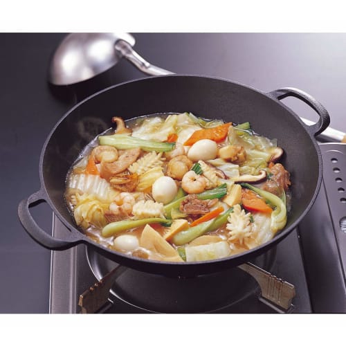 Iwachu Flat All-Purpose Pot (Small), Black Finish, 25cm Inner Diameter, Induction Compatible, Nanbu Ironware, 21066