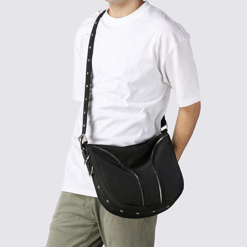 Hong Kong Wind Locomotive Neutral Tide Cool Nylon Satchel New Daily Commuter Dumpling Shoulder Crossbody Bag чёрный
