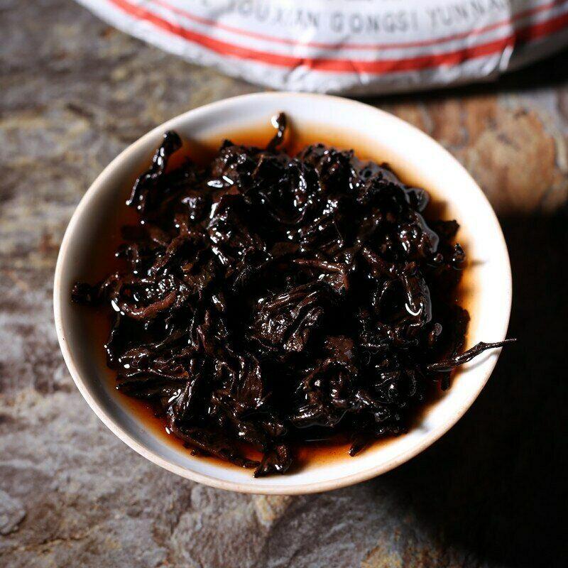 2009 Menghai Heaven Earth Royal Big Tree Lao Ban Zhang Pu-Erh Teekuchen 357g reif
