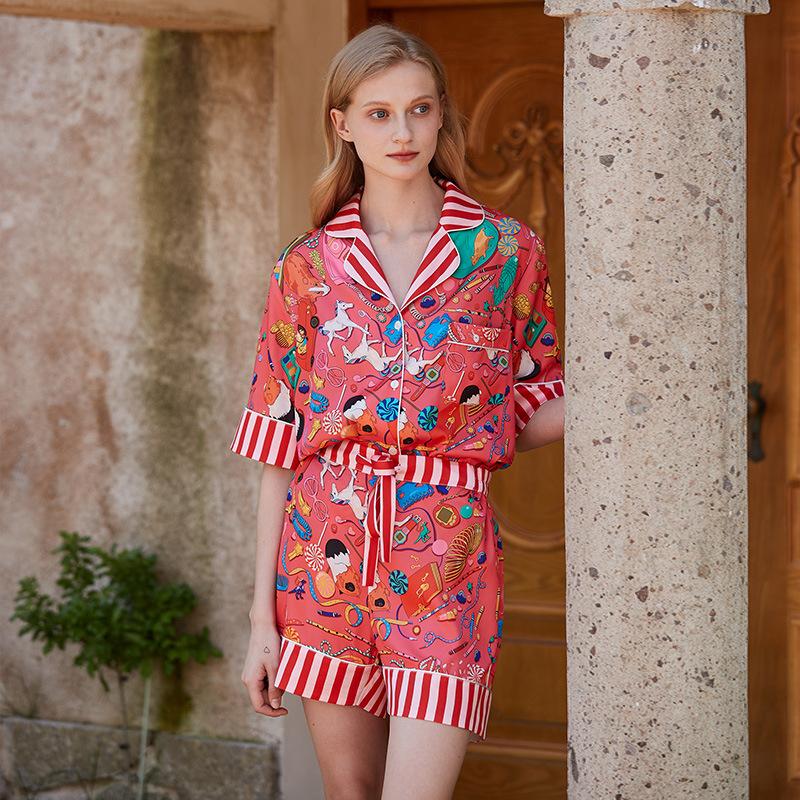 

[Floor] Trendy brand ins pajamas women s summer thin short-sleeved shorts light luxury can be worn outside loungewear set S