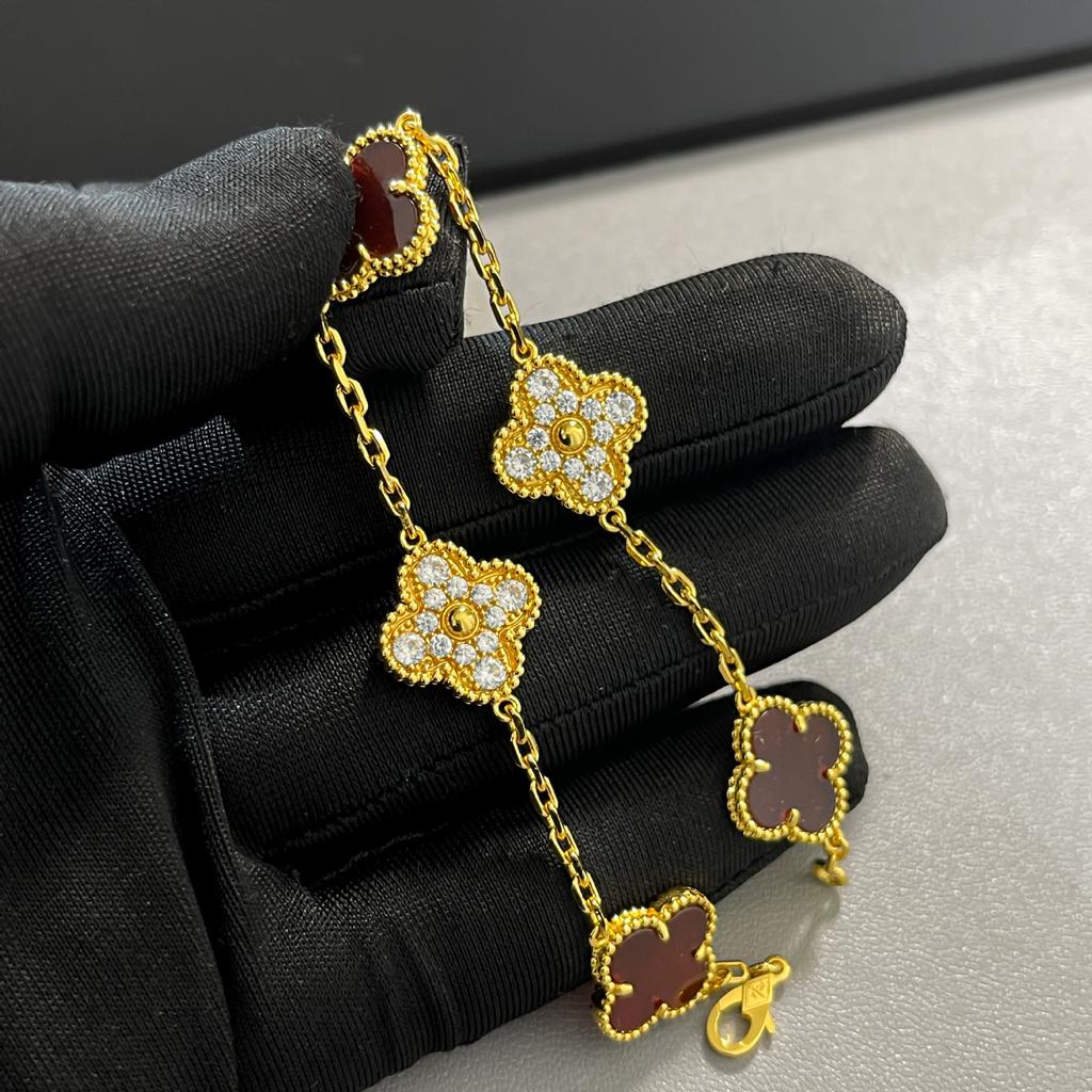 High-end Thin Flower Four-leaf Clover Five-flower Bracelet for Women, High-quality 18K Bracelet for Girlfriend's Birthday Gift