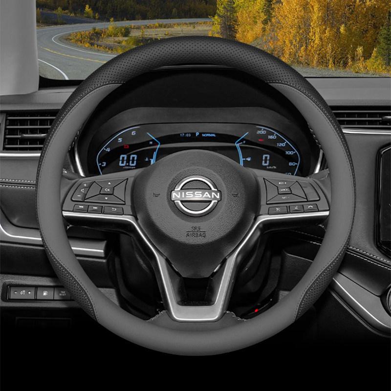 2026 Nissan Navara Steering Wheel Cover for 23/26 Model Pickup Truck