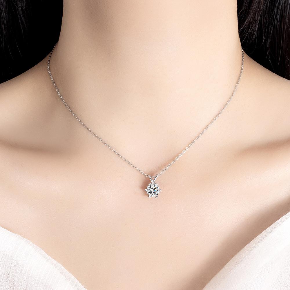 Weihuaxia Titanium Steel Necklace Snowflake Zircon Pendant Advanced Sense Qixi Festival Clavicle Chain