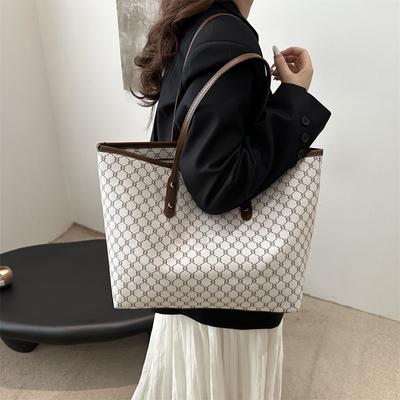 Premium Sense Versatile Hand Bag Women's New Trendy Shoulder Bag Large Capacity Tote Bag