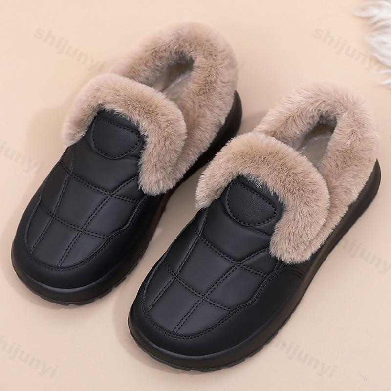 Fashion 2025 Winter New Women Cotton Shoes Fashion Plush Thicken Comfortable Slip On Snow Boots Outdoor Non Slip Flat Casual Warm Shoes