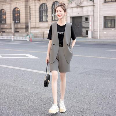 Women's Sleeveless Vest & Shorts Commuter Set
