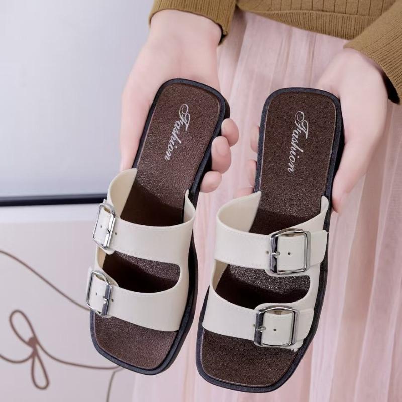 New slippers women's summer retro seaside beach soft flat one-word sandals outside