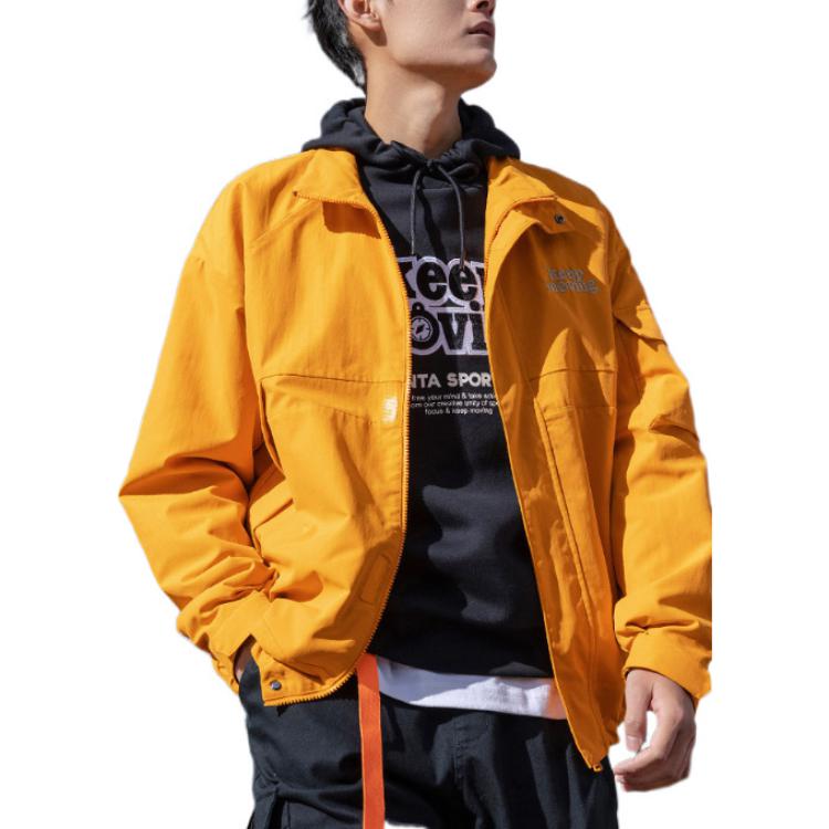 Anta Serie Estilo de Vida Color Sólido Estampado de Letras Holgado Cuello Alto Chaqueta Deportiva Chaqueta para Hombre Naranja 952218650-1