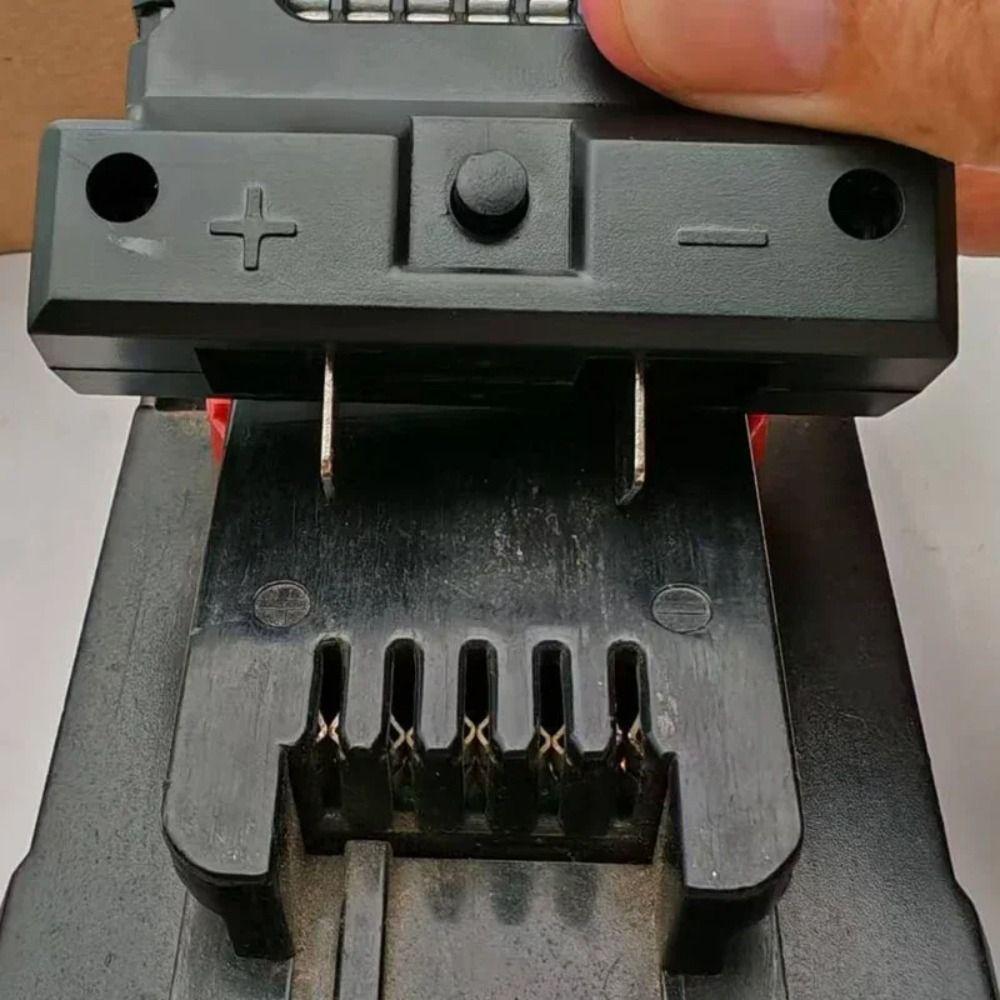 Universal Outdoor Searchlight Power Tool Parts Lithium Battery Lamp  18V-21V Li-ion Battery