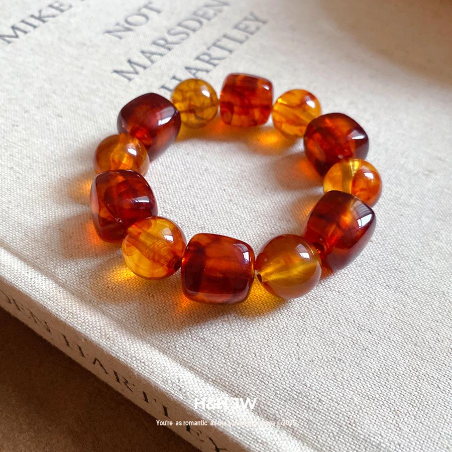 Acrylic Irregular Geometric Beaded Bracelet - European & American Style Hand Chain with Unique Design Sense