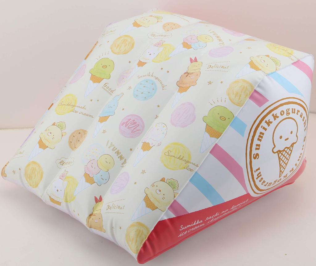 You Can Play with Sumikkogurashi by Using the Toilet.