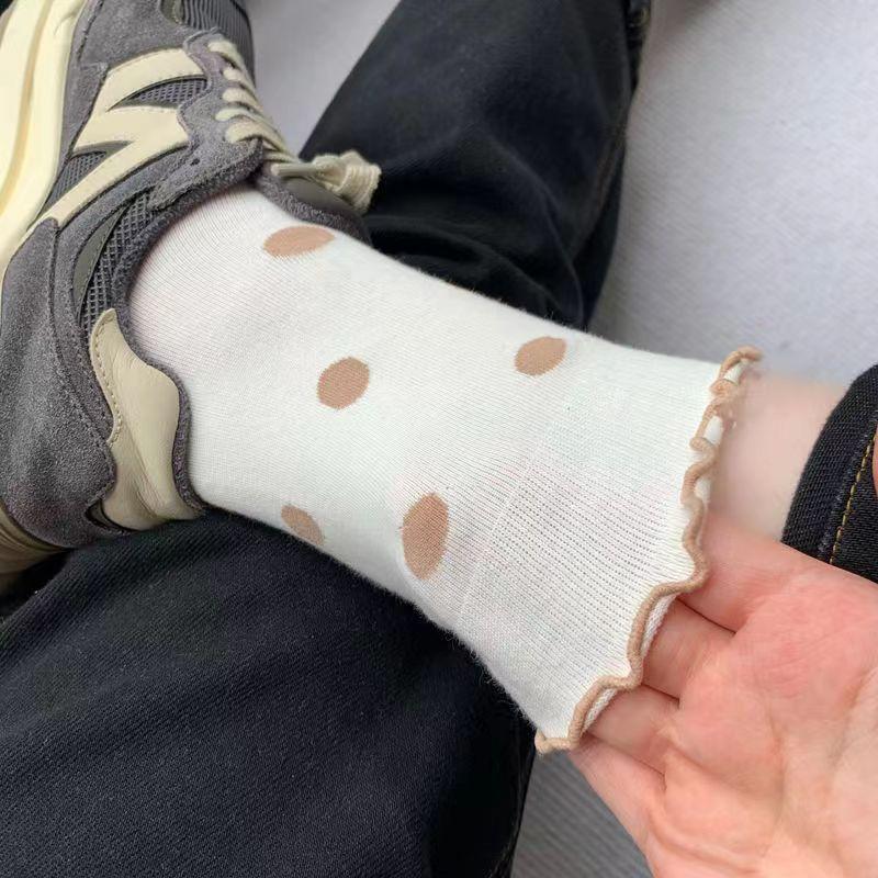 Fashion Versatile Dot Mid-Tube Socks, Simple Retro Fungus Edge Polka Dot College Style Stacking Socks