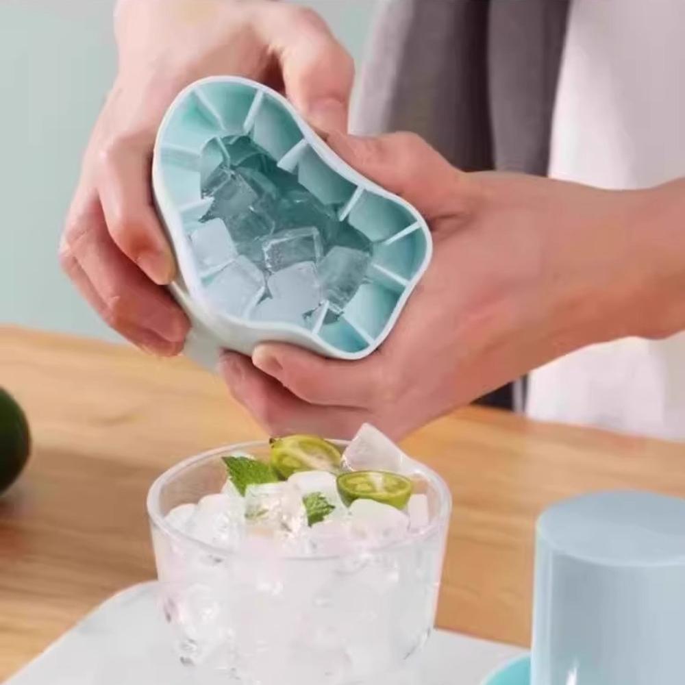 Silicone Ice Cube Mold Round Ice Bucket Summer Homemade DIY Refrigerator Freeze Ice Maker Creative Mold Barware Tools
